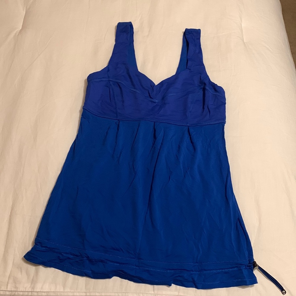 Lululemon tank top size 6